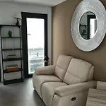 Wowholidays Exclusive Building Center *