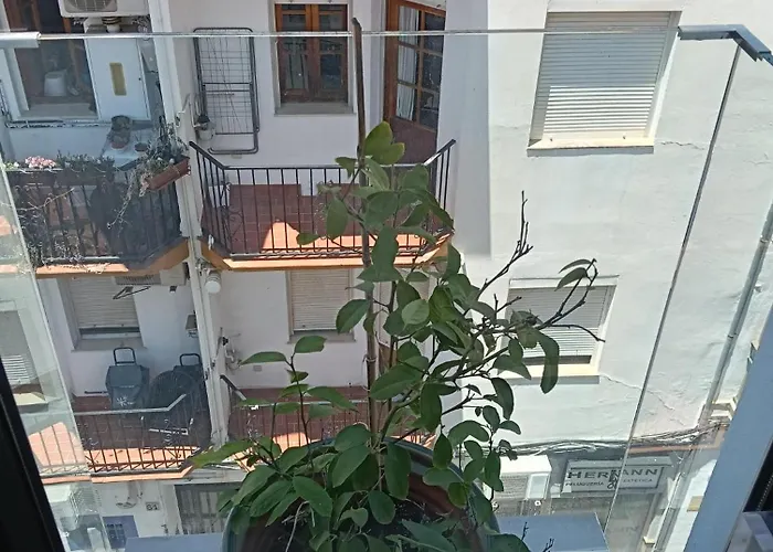 Wowholidays Exclusive Building Center * 龙达