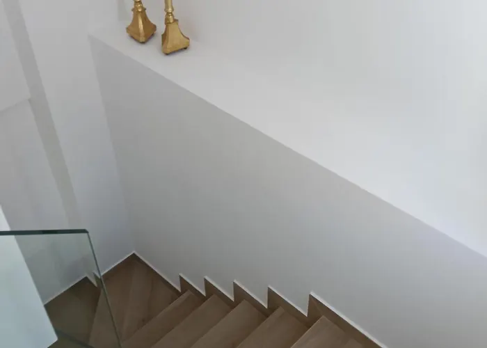 Wowholidays Exclusive Building Center